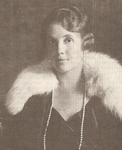 Gräfin von Lynar-Redern, 1920er Jahre, Foto: Archiv Greiffenberg, A. Völker
